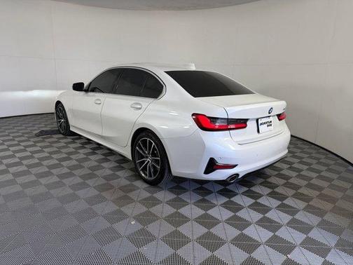 Mineral White Metallic 2020 BMW 330 i xDrive