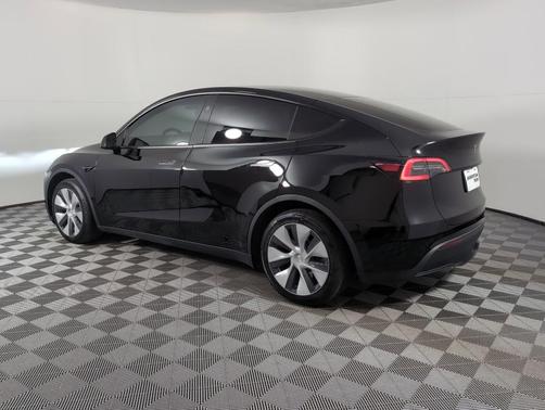 2024 Tesla Model Y Limited