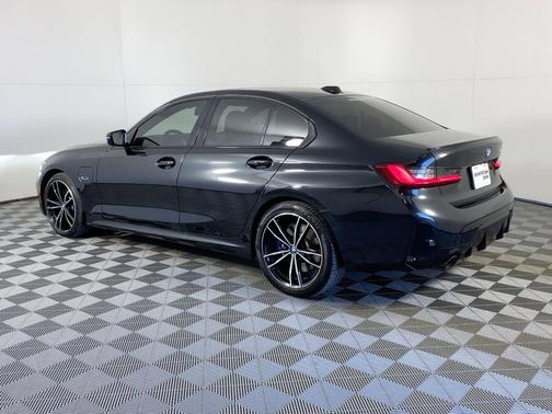 2023 BMW 330e 330e