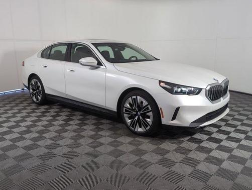 2026 BMW i5 eDrive40