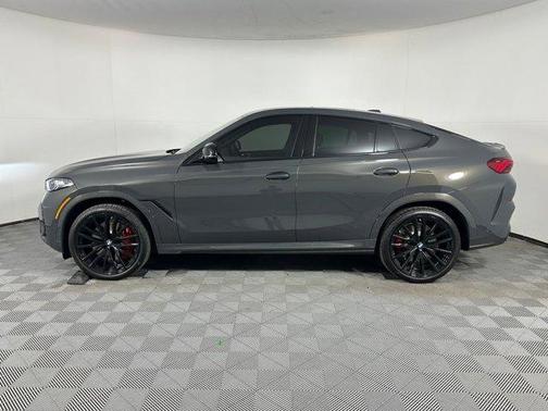 2026 BMW X6 M60i