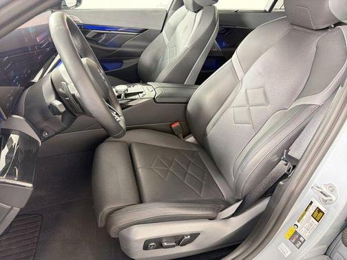 Gray Metallic 2025 BMW i5 eDrive40