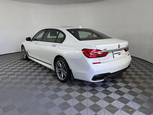 White 2018 BMW 750 i xDrive