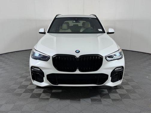 Mineral White Metallic 2021 BMW X5 PHEV xDrive45e