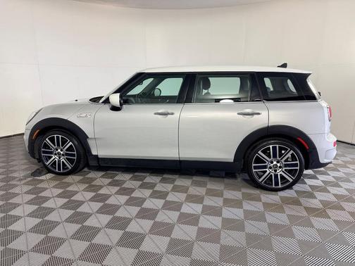 2021 MINI Clubman Cooper S