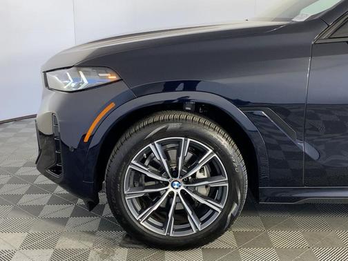 2026 BMW X6 xDrive40i