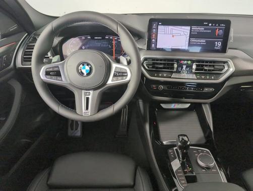 2025 BMW X4 M40i