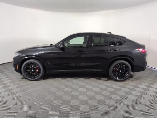 2025 BMW X4 M40i