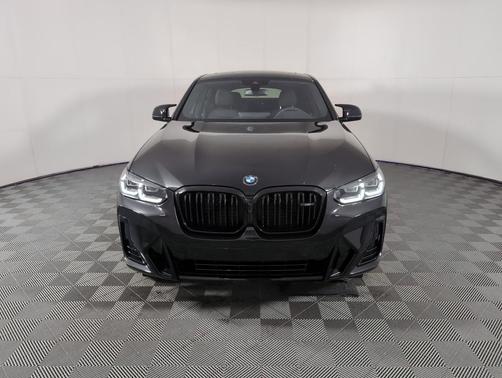2025 BMW X4 M40i