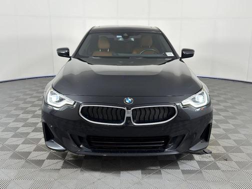 2023 BMW 230 i