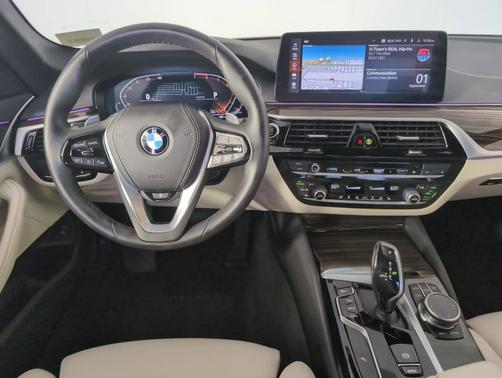 2023 BMW 530 i xDrive