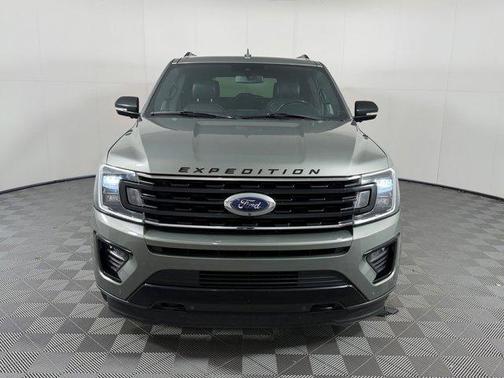 Green 2019 Ford Expedition Limited