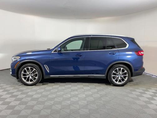 2023 BMW X5 sDrive40i
