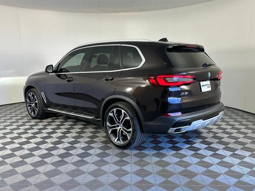 2023 BMW X5 sDrive40i