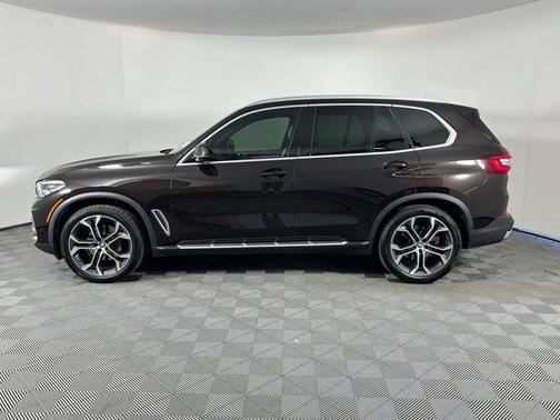 2023 BMW X5 sDrive40i