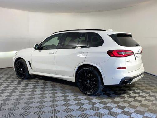 2022 BMW X5 sDrive40i