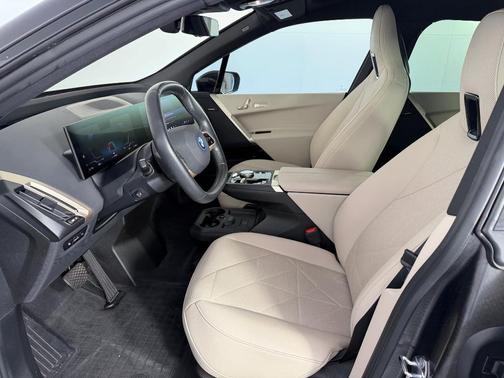 Dark Graphite Metallic 2024 BMW iX xDrive50