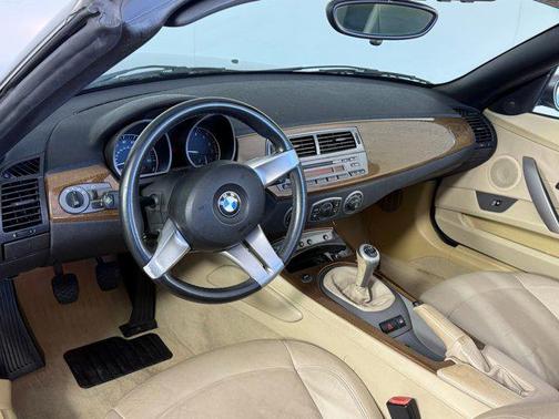 2003 BMW Z4 3.0i Roadster