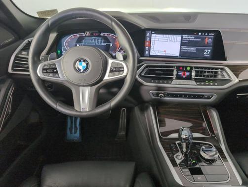 2023 BMW X6 xDrive40i