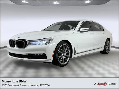 2018 BMW 740 i