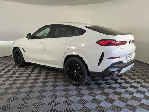 2026 BMW X6 xDrive40i