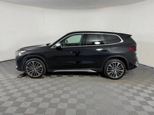 Black Sapphire Metallic 2024 BMW X1 xDrive28i
