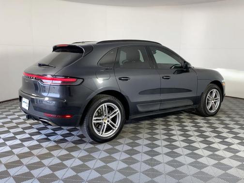 2019 Porsche Macan Base