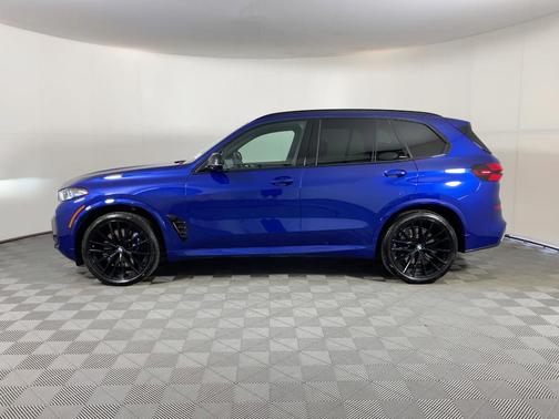 2025 BMW X5 M60i