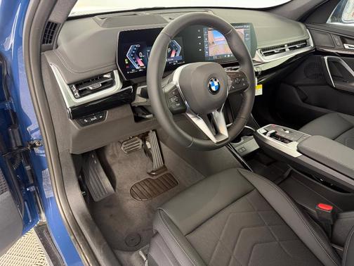 Night 2026 BMW X1 xDrive28i