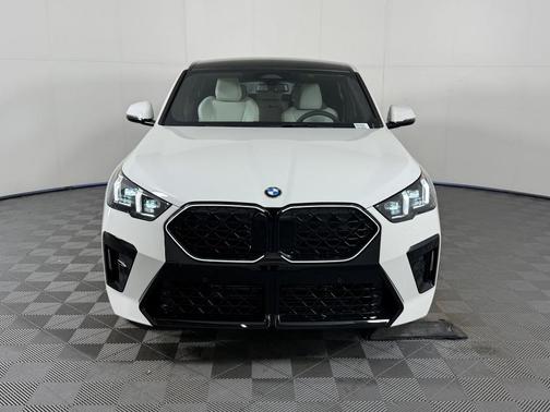 2026 BMW X2 xDrive28i
