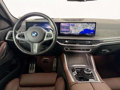 Black Sapphire Metallic 2024 BMW X6 xDrive40i