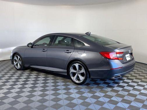 2018 Honda Accord Touring 2.0T