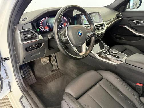 Alpine White 2021 BMW 330 i