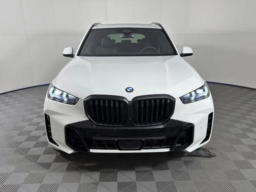 2026 BMW X5 sDrive40i