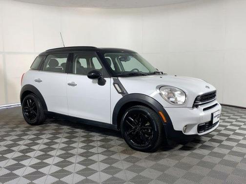 2015 MINI Countryman Cooper S