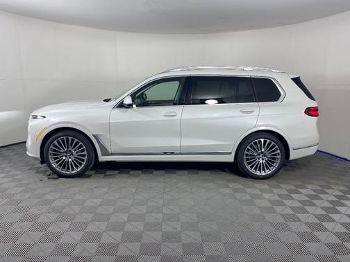 2026 BMW X7 xDrive40i