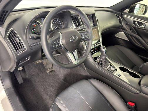 2021 INFINITI Q60 3.0t LUXE