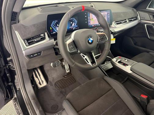 Black Sapphire Metallic 2026 BMW X1 M35i