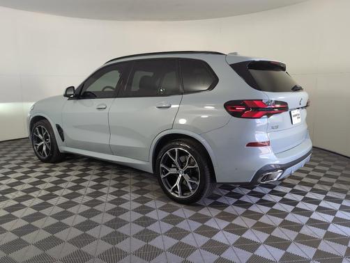 2024 BMW X5 sDrive40i