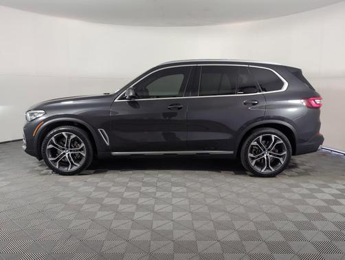2023 BMW X5 sDrive40i