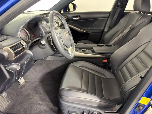 2016 Lexus IS 200t Base