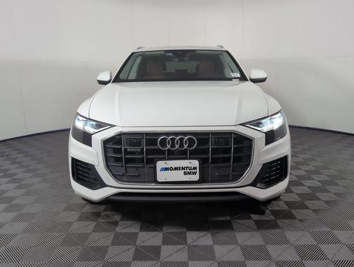 2022 Audi Q8 55 Premium Plus