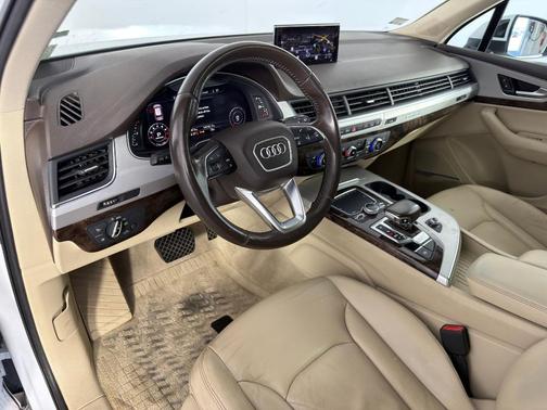 2018 Audi Q7 2.0T Premium Plus