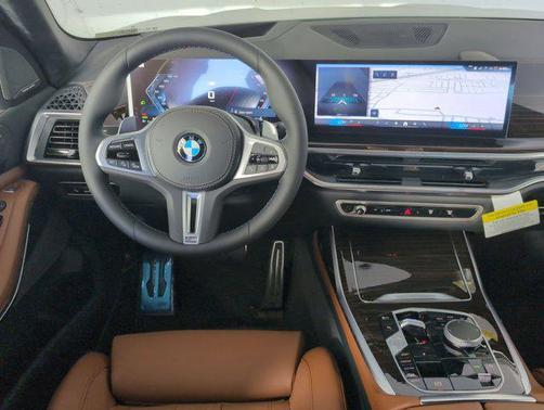 2026 BMW X7 M60i