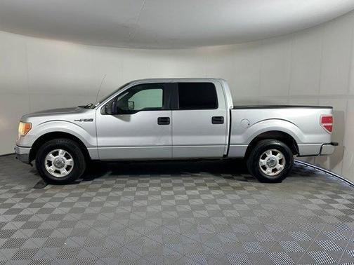 2009 Ford F-150 XLT SuperCrew