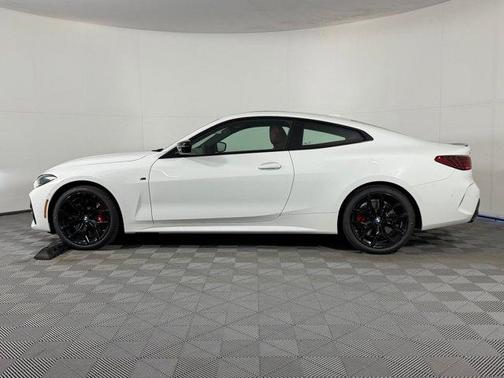 2026 BMW M440 i xDrive