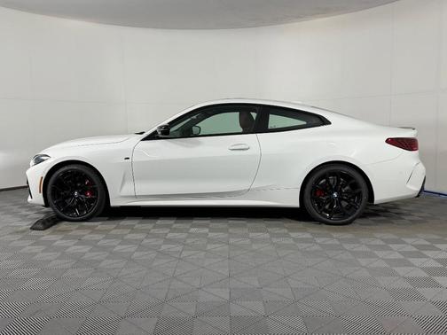 2026 BMW M440 i xDrive