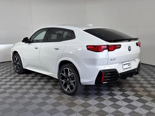 2026 BMW X2 xDrive28i