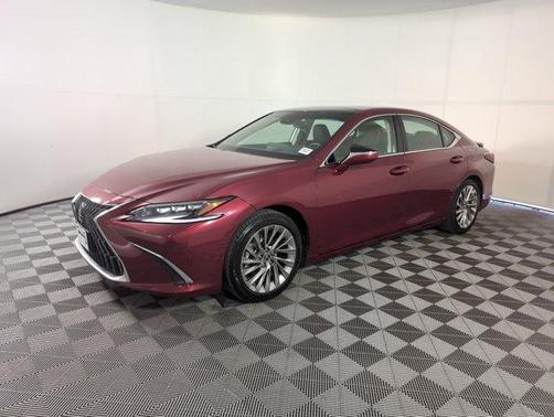 2022 Lexus ES 350 Ultra Luxury