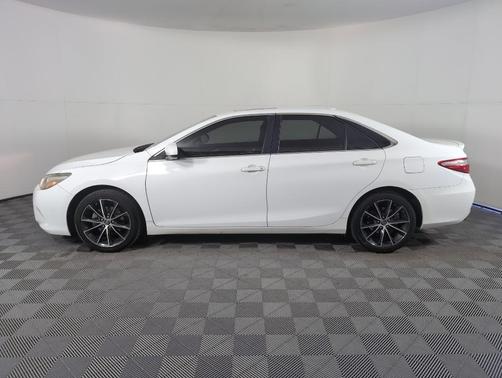 2016 Toyota Camry XSE